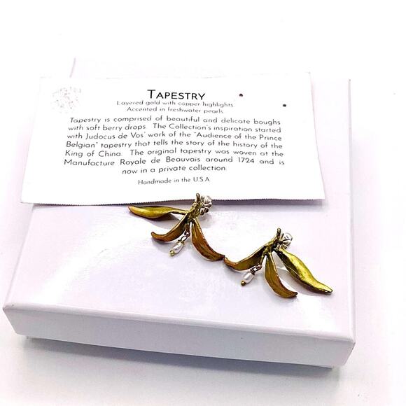 Michael Michaud “Tapestry” Gold and Pearl Earrings - Picture 5 of 8